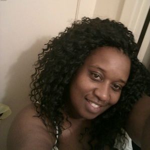 Meet your Posher, Akisha